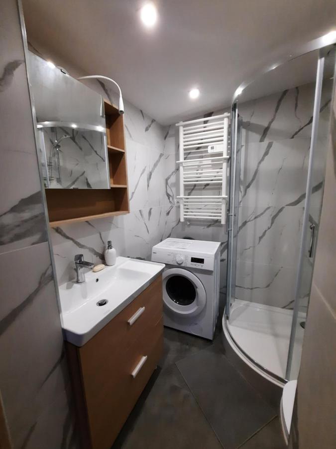 Apart Wilhelmina 75M2 Katowice Exterior photo